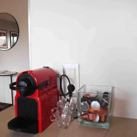 Apartment 80m2, Terrasse Sud, Metro 7 Direction Louvre A 8minutes, Parking Sous-sol, Proche Paris-bercy Ivry-sur-Seine